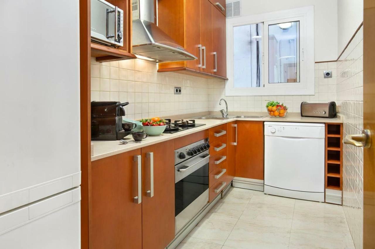 Stay U-Nique Apartments Provenca Barselona Dış mekan fotoğraf