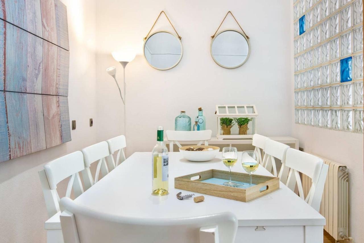 Stay U-Nique Apartments Provenca Barselona Dış mekan fotoğraf